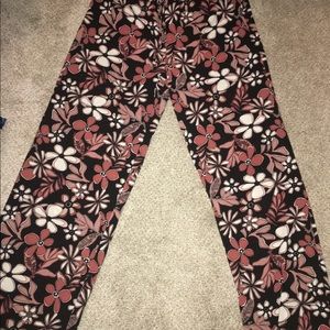 Flower patterned, straight legged pants.